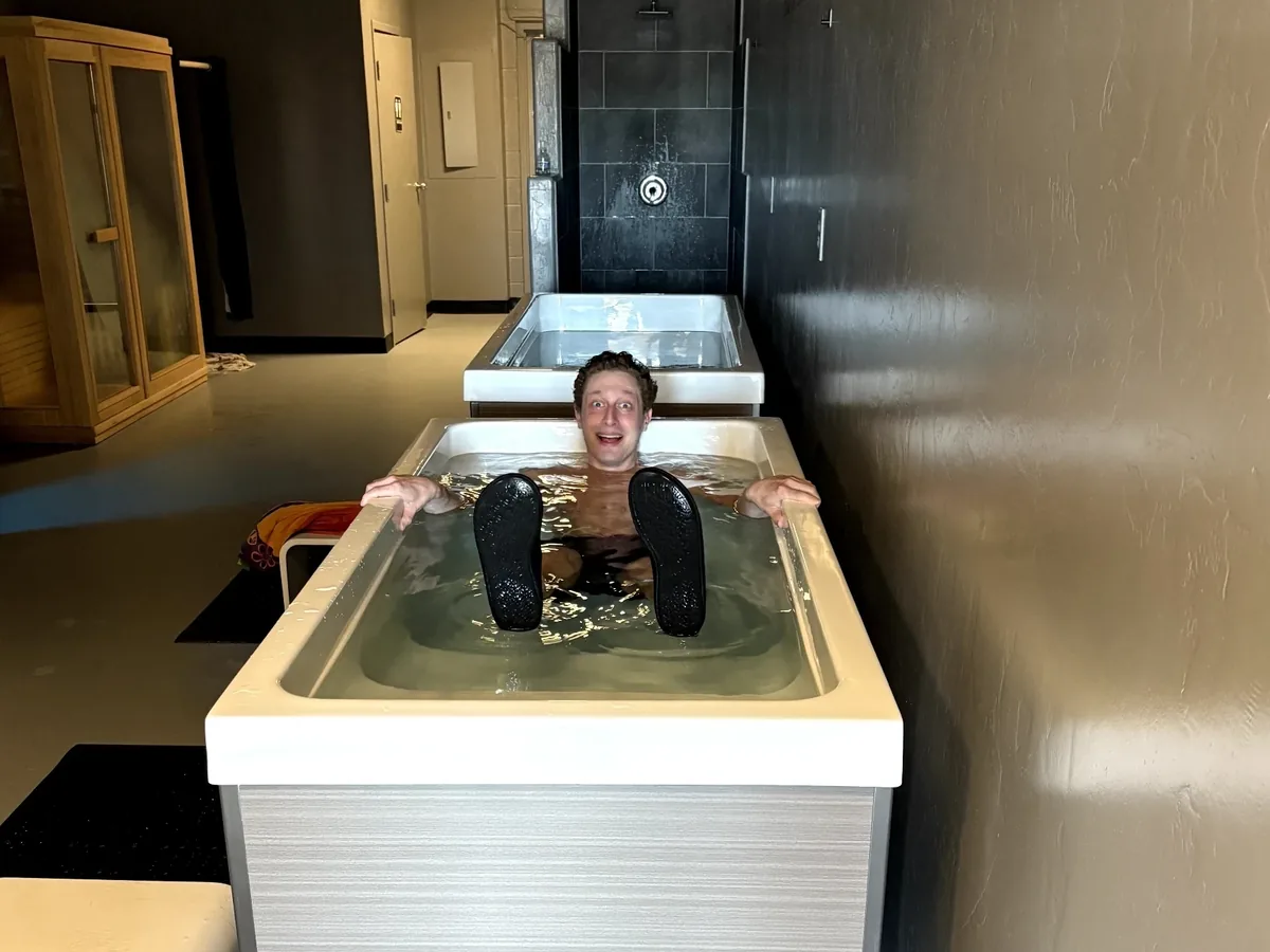 Cold plunge tubs inside Fox Recovery Studio in Tucson